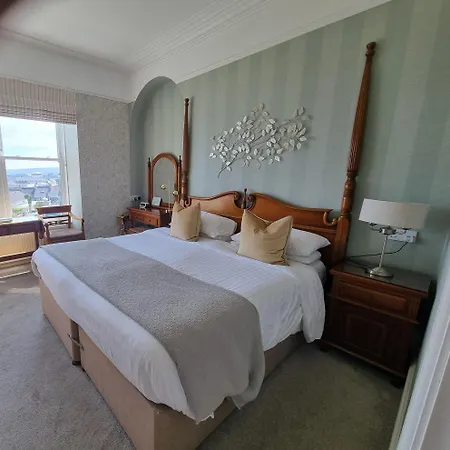 Hotel Penzance Harbour View-2